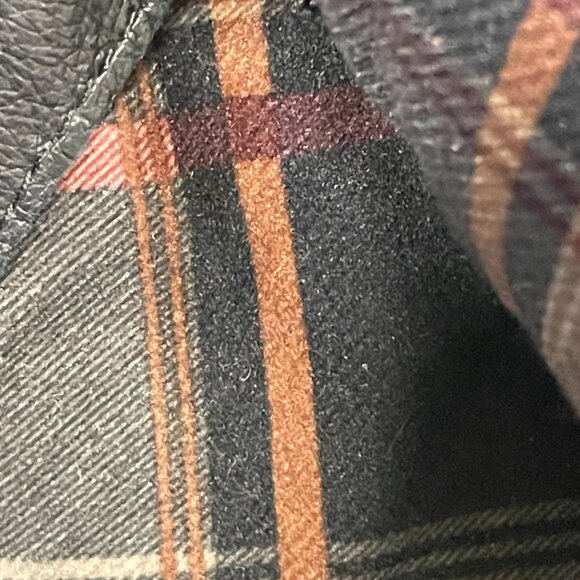 (NEW) BORN "Gillian" Stack Heel Side Zip Ankle Boot, Wine - 10 Medium - Picture 8 of 11